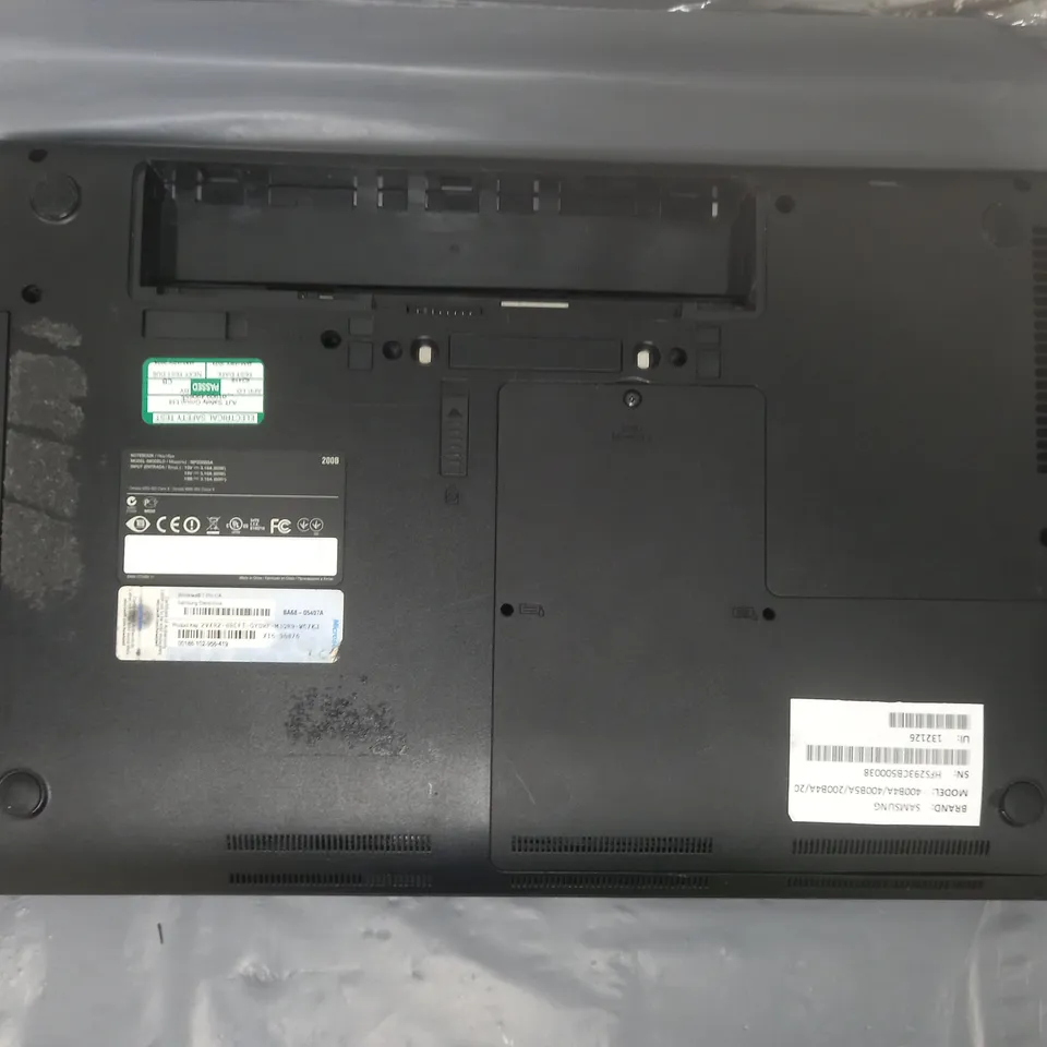 SAMSUNG 400B4A/400B5A/200B4A/200B5A 15 INCH	CELERON P4600 2.00GHZ