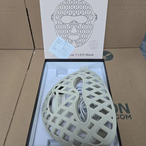 BOXED BEAULUXE GLOW 7 LED MASK