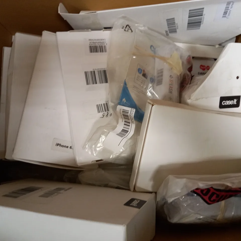 LOT OF APPROXIMATELY 20 PHONE ACCESSORIES FOR ASSORTED MODELS