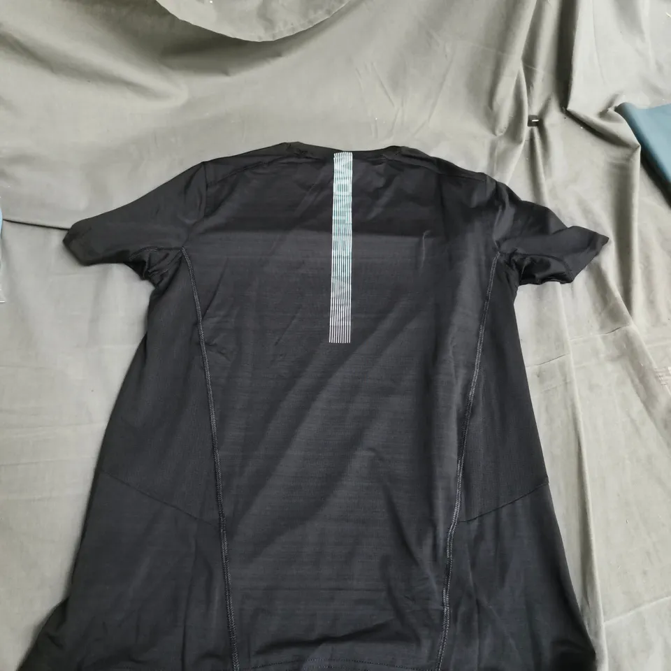 MONTERRAIN LYDER 3.0 SPACE DYE TEE – JET BLACK, UK XS