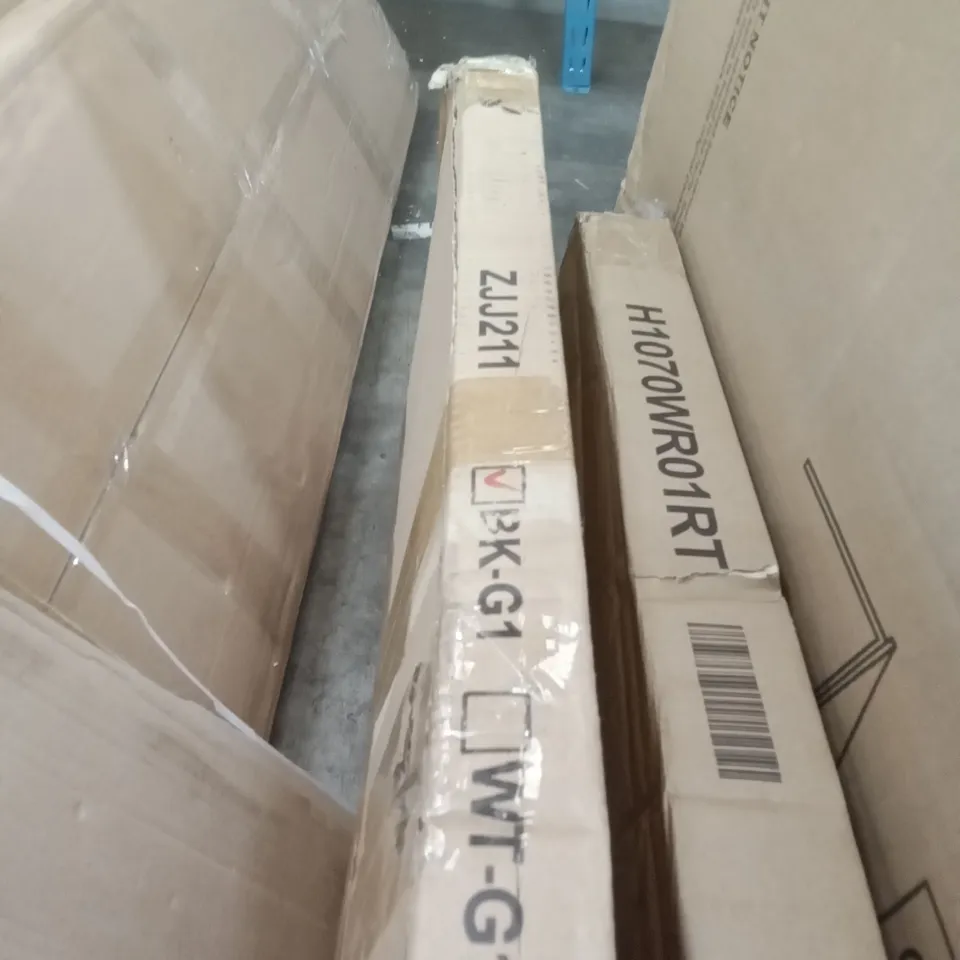 BOXED TROTWOOD TOWEL RAIL - BLACK