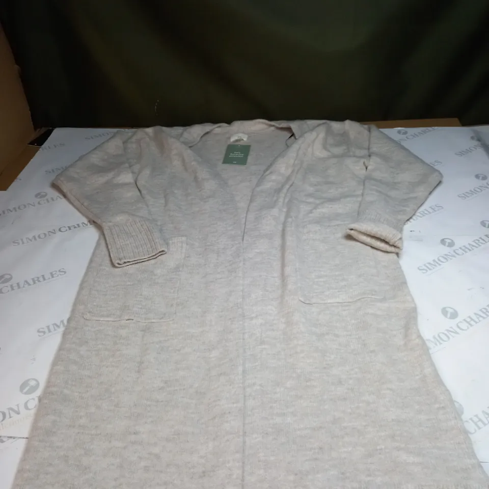 MEDIUM H&M LONG CARDIGAN 