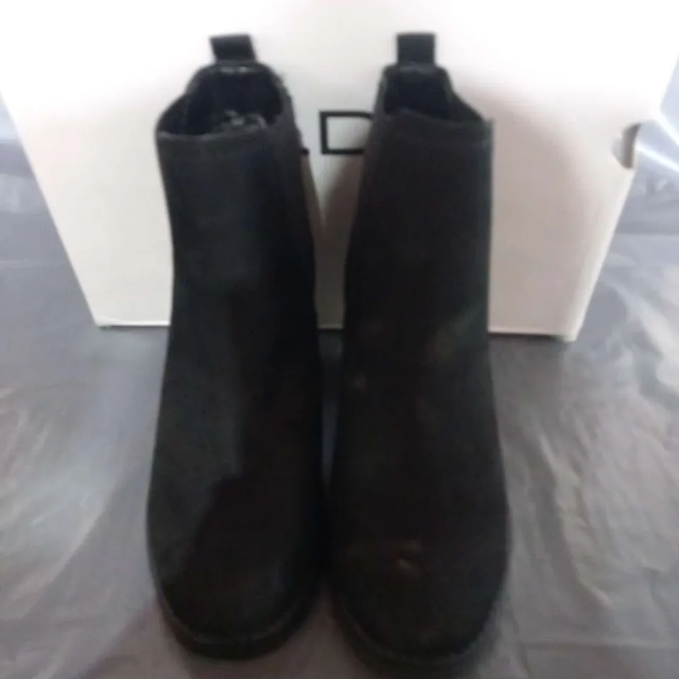 BOXED ALDO GALOREVIA BLACK ANKLE BOOTS SIZE 3