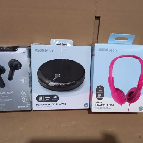 BOX OF APPROXIMATELY 10 ASSORTED ELECTRICAL ITEMS TO INCLUDE MIXX STREAMBUDS MINI WIRELESS EARBUDS, ASDA TECH PERSONAL CD PLAYER, ASDA TECH KIDS HEASDPHONES, ETC