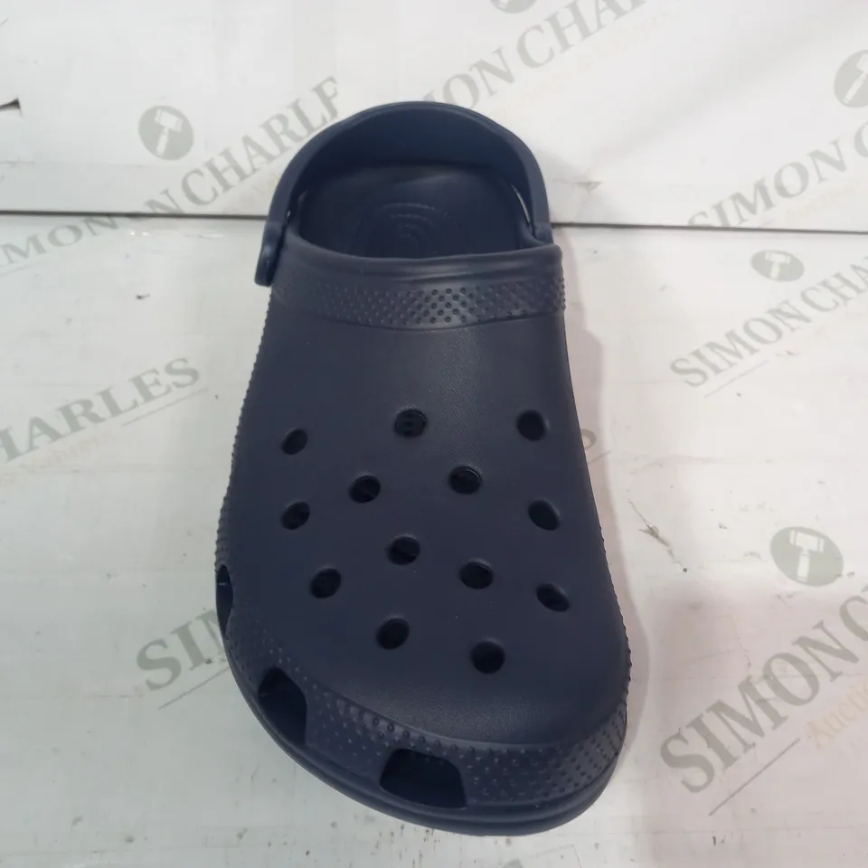 PAIR OF CROCS CLASSIC CLOGS IN NAVY UK SIZE M10/W11