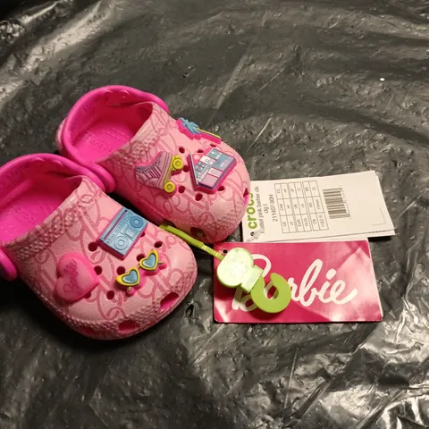 KIDS CROCS MATTEL PINK BARBIE CLOGS - UK C4