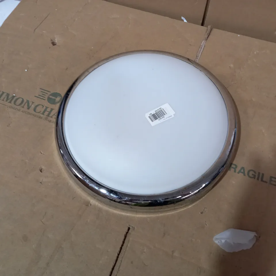 DESIGNER ROUND WHITE/CHROME EFFECT LED CEILING LIGHT