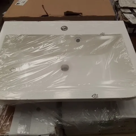 ELAN SEMI RECESSED CAST BASIN 600MM WHITE