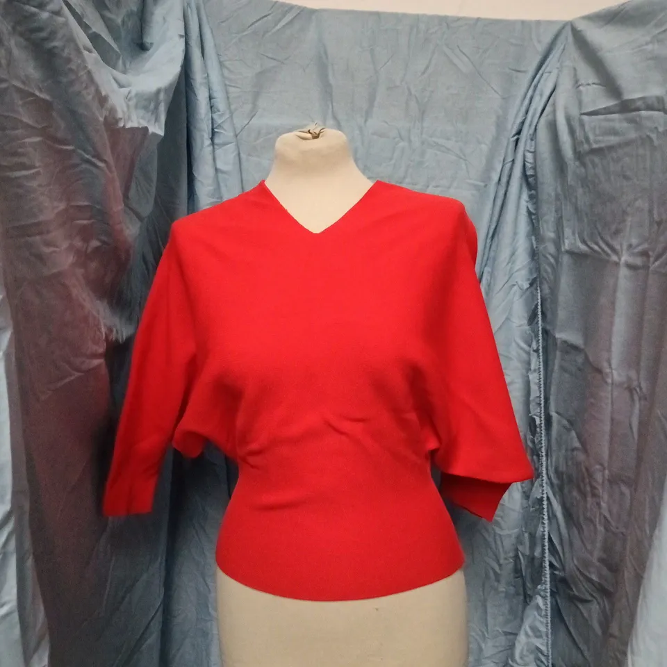 ZARA WOMEN'S RED V-NECK TOP, SIZE M