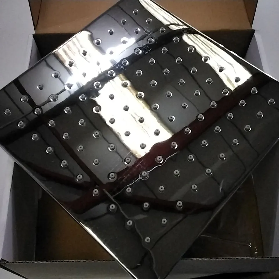 BOXED AS NEW CALYPSO PARONA SHOWER ROSE 200MM SQUARE HEAD IN CHROME