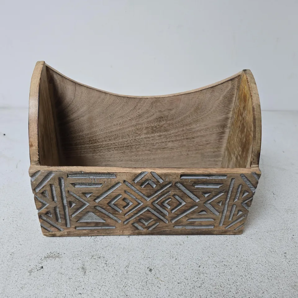 WOODEN CARVED DESK ORGANISER WITH GEOMETRIC PATTERN