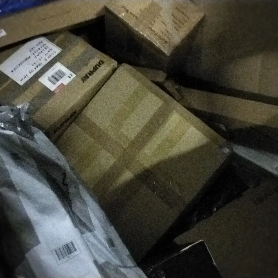 PALLET OF ASSORTED ITEMS INCLUDING PIPISHELL TOILET SEAT, ELEGANT LIFE AIR FRYER, GET FIT PREMIUM AIR BED, BAZBUG ZAPPER, DUPRAY STEAM CLEANER, KUMO RICE COOKER