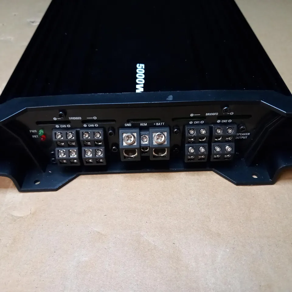 LANZAR HERITAGE HTG888 8-CHANNEL MOSFET AMPLIFIER