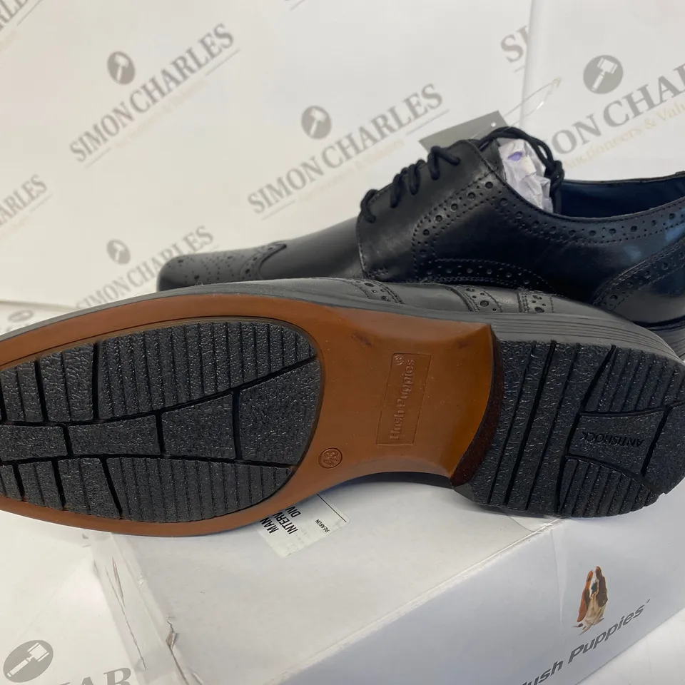 BOXED PAIR OF HUSH PUPPIES BLACK SHOES SIZE 43