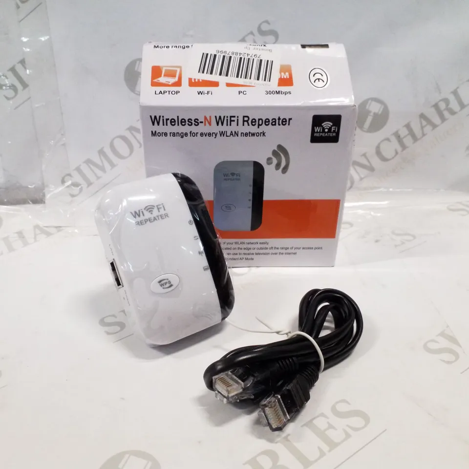 LOT CONTAINING 5 WIRELESS-N WIFI REPEATERS