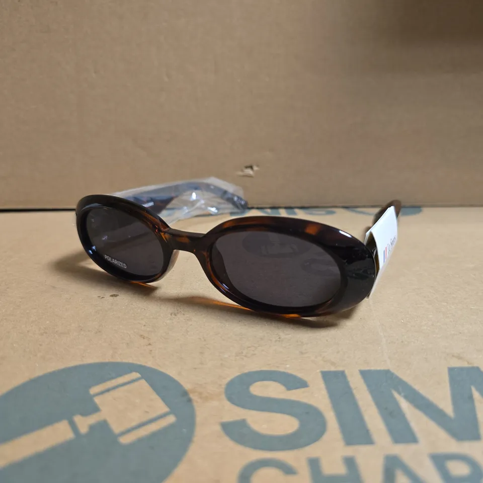LE SPECS WORK IT! *POLARIZED* - ROUND FRAME SUNGLASSES