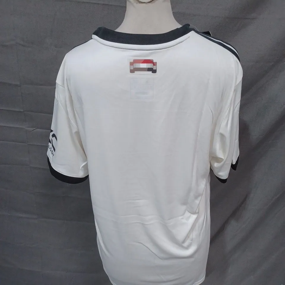 MANCHESTER UNITED FC THIRD SHIRT SIZE M