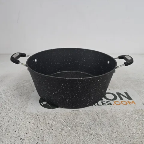 SCOVILLE NEVERSTICK PAN WITH DUAL HANDLES