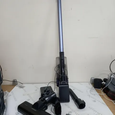 SAMSUNG JET™ 60 TURBO CORDLESS VACUUM CLEANER