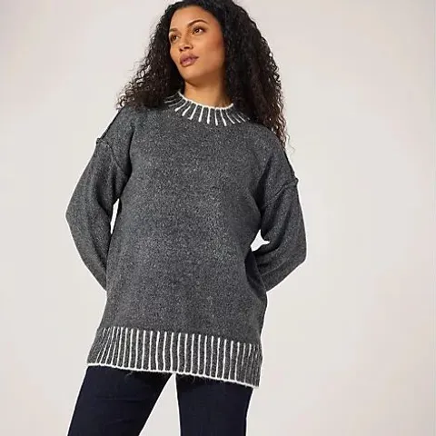 IZABEL LONDON CONTRAST STITCH SPLIT HEM JUMPER - SIZE 18