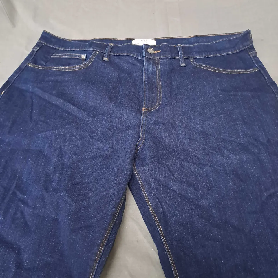 M&S LOOSE FIT DENIM JEANS - SIZE 40/29