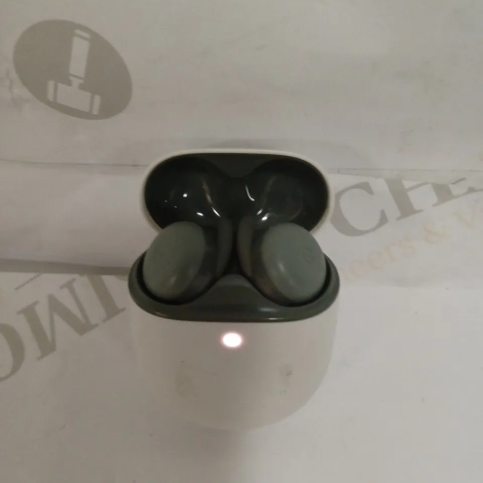 GOOGLE PIXEL WIRELESS EARBUDS 