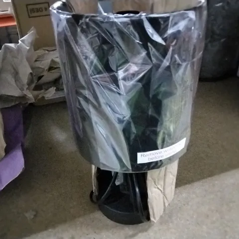 BOXED HOVE TABLE LAMP WITH GREEN SHADE