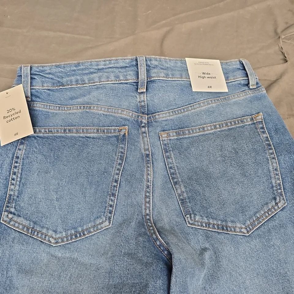 H&M WIDE HIGH WAIST JEANS IN BLUE - UK 14
