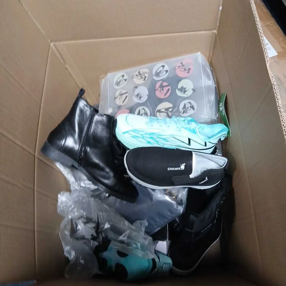 LARGE QUANTITY OF ASSORTED FOOTWEAR