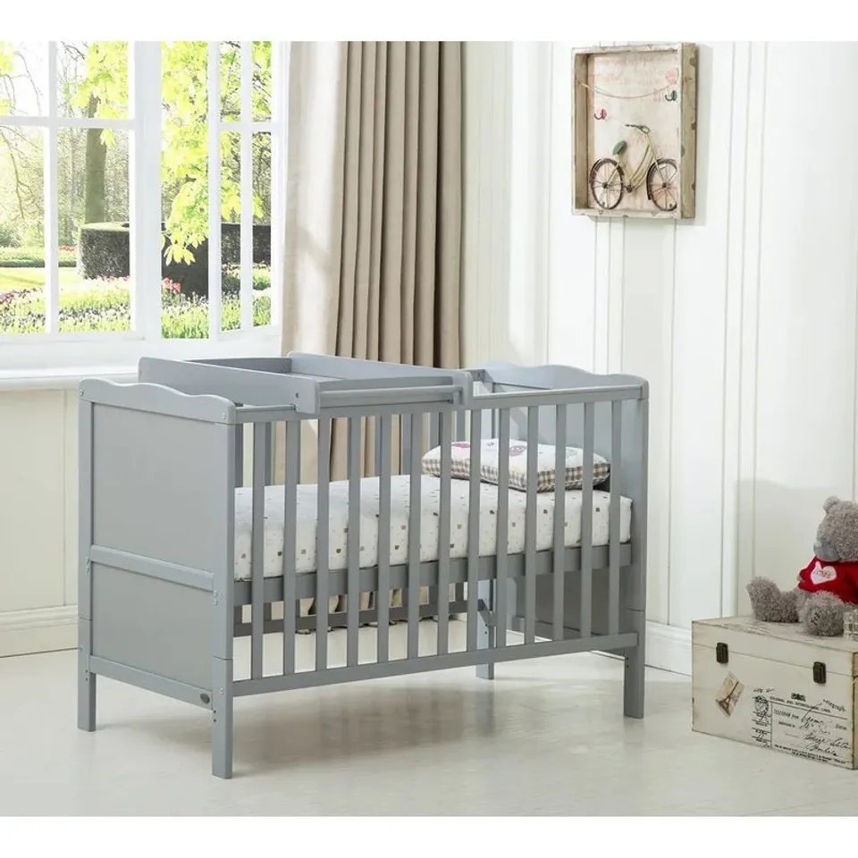 BOXED DAMPIER COT BED WITH MATTRESS