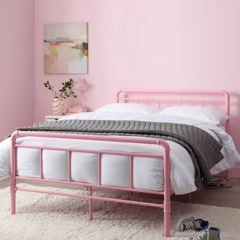 THE VERY COLLECTION FREDDIE METAL SMALL DOUBLE BED FRAME