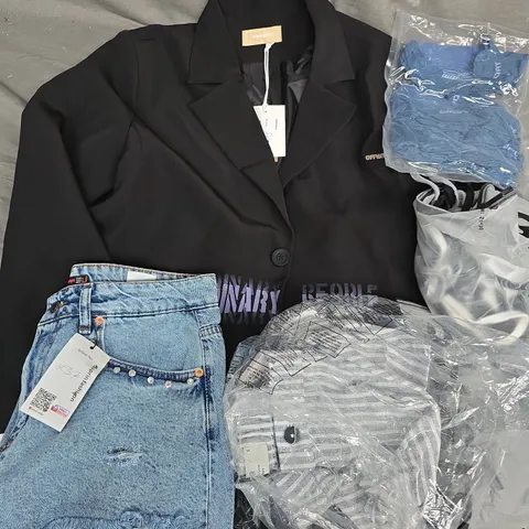 APPROXIMATELY 35 ASSORTED CLOTHING ITEMS IN VARIOUS SIZES, STYLES & COLOURS TO INCLUDE BLAZER, TOPS, DRESSES, ETC - COLLECTION ONLY