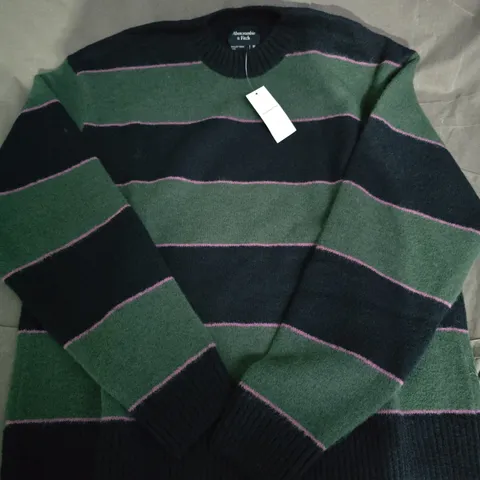 ABERCROMBIE & FITCH STRIPED SWEATER IN NAVY/GREEN - MEDIUM