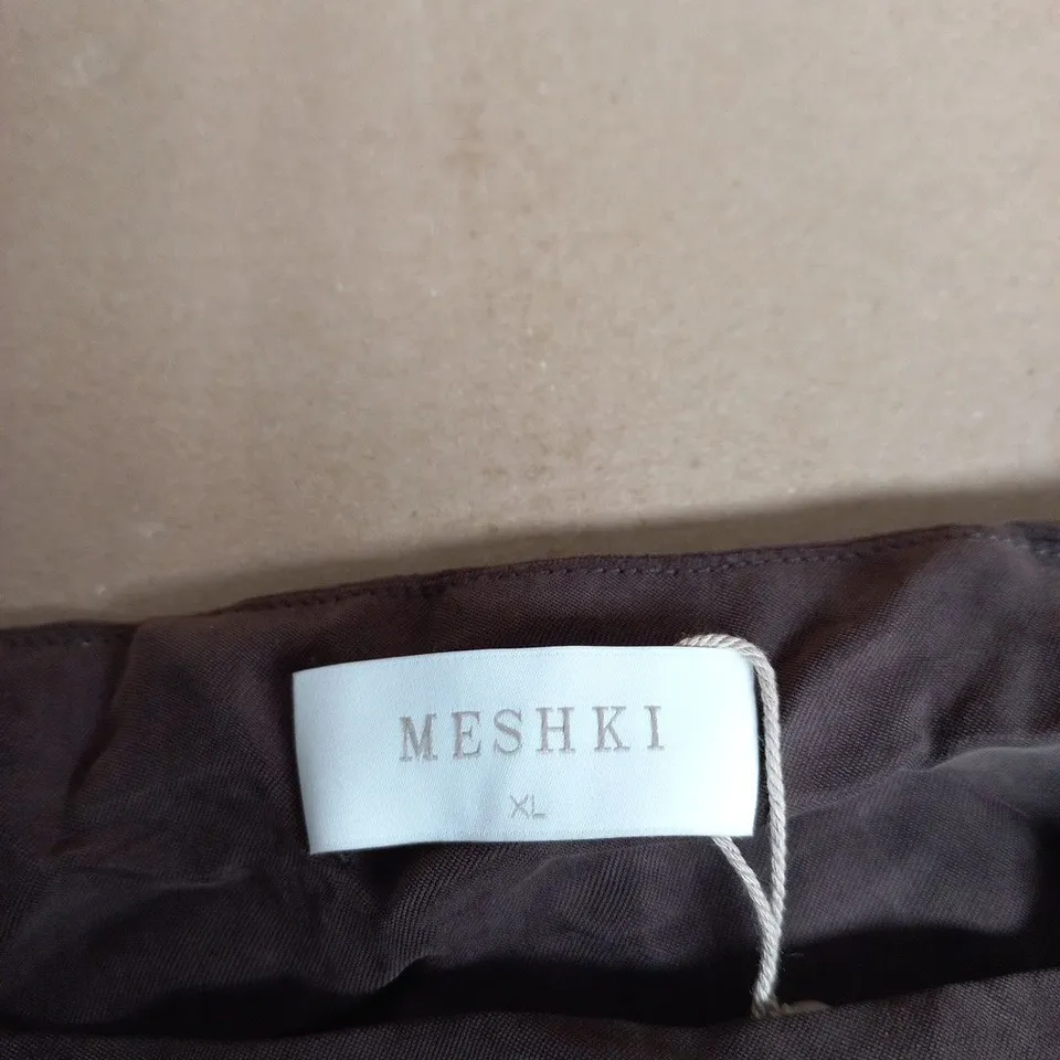 MESHKI DRESS – BROWN FABRIC, SIZE XL