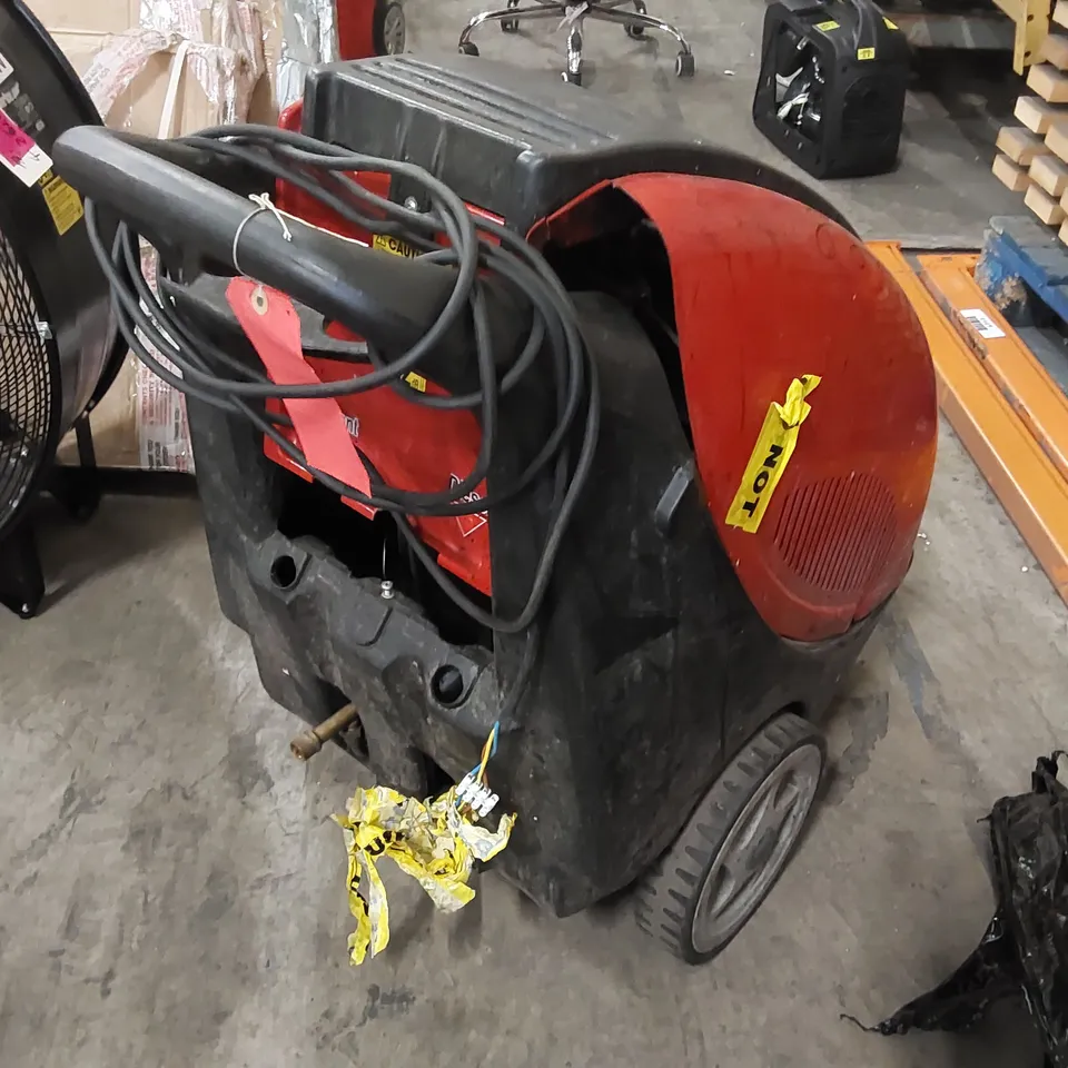 CLARKE KING 200 HOT WASH PRESSURE WASHER 