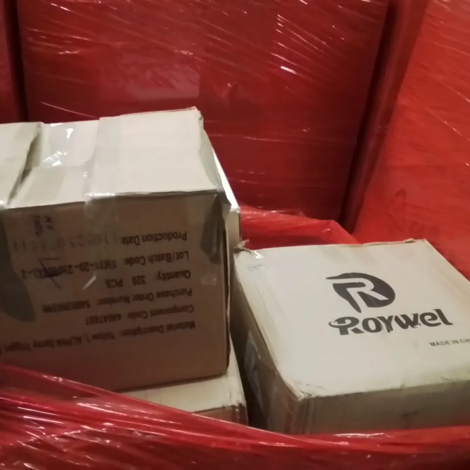 PALLET OF ASSORTED HOUSEHOLD GOODS AND PRODUCTS TO INCLUDE;PREMIUM WINDOW FILM,STEP LADDER 