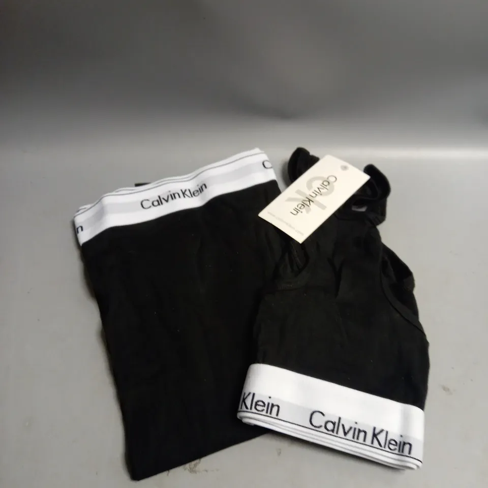 BOXED CALVIN KLEIN LADIES LEGGINGS AND CROP TOP SET BLACK EXTRA LARGE