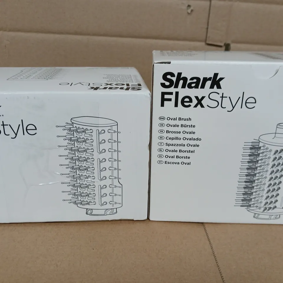 BOXED SHARK FLEXSTYLE PRODUCTS TO INCLUDE PADDLE BRUSH & OVAL BRUSH 