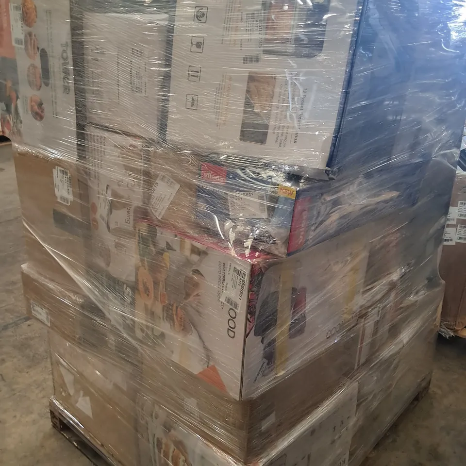 PALLET OF APPROXIMATELY 36 UNPROCESSED RAW RETURN HOUSEHOLD AND ELECTRICAL GOODS TO INCLUDE;