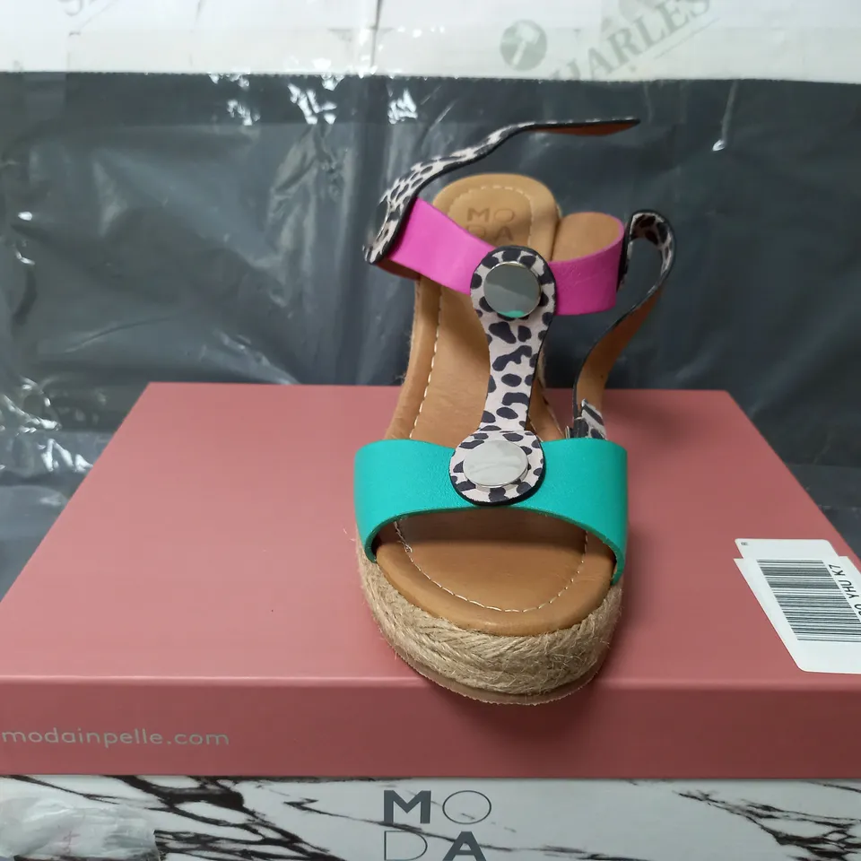BOXED MODA IN PELLE PARRIS MULTI COLOUR METALLIC LEATHER OPEN TOE HIGH HEELS - SIZE 7