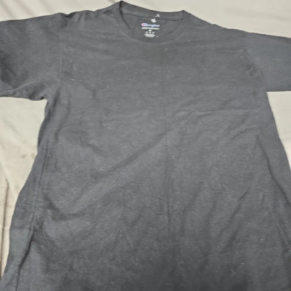 CHAMPION MEN'S BLACK T-SHIRT – SIZE M