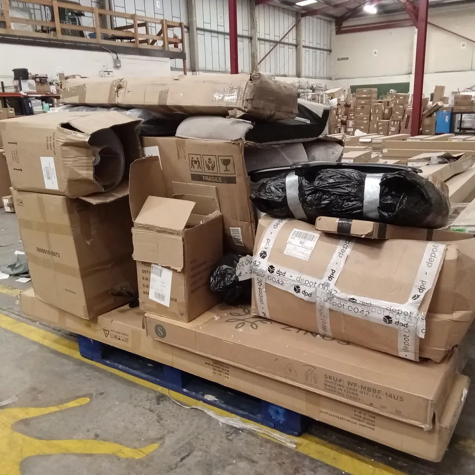 PALLET OF ASSORTED INCOMPLETE DESIGNER FURNITURE PARTS AND PIECES