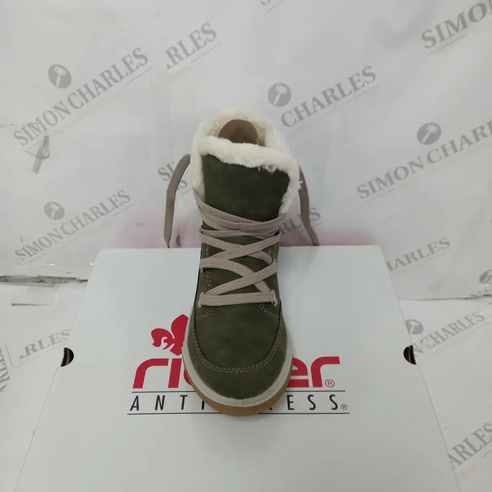 BOXED RIEKER ANTISTRESS NAVY HIKING BOOT - SIZE 5