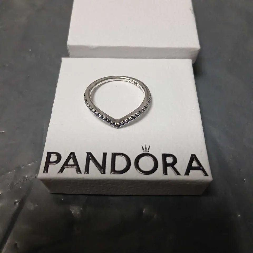 PANDORA SILVER PAVÉ RING – CURVED BAND