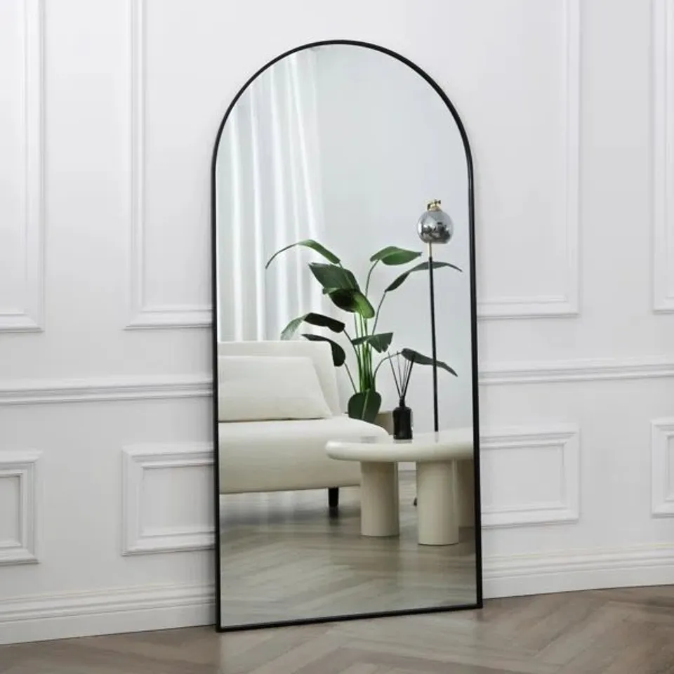 BOXED ARCH METAL FLOOR MIRROR FINISH: BLACK