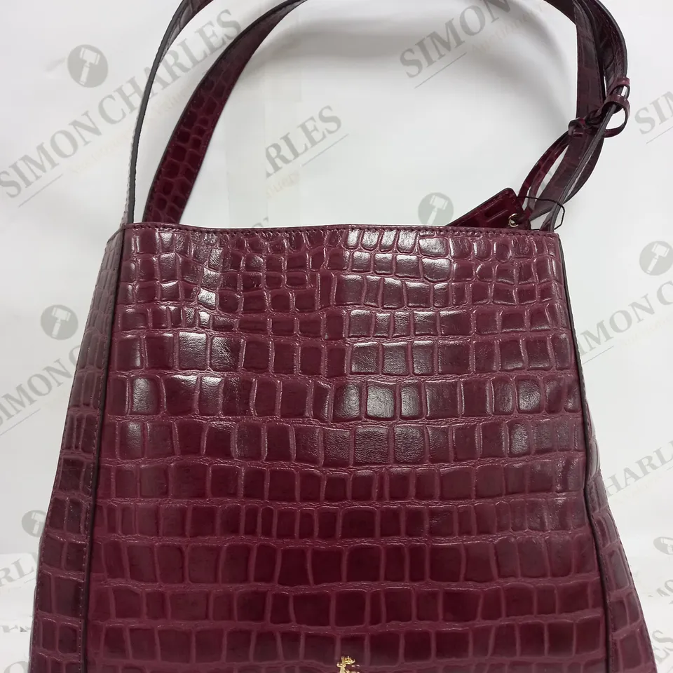 LEATHER CROCODILE PRINT IN PURPLE