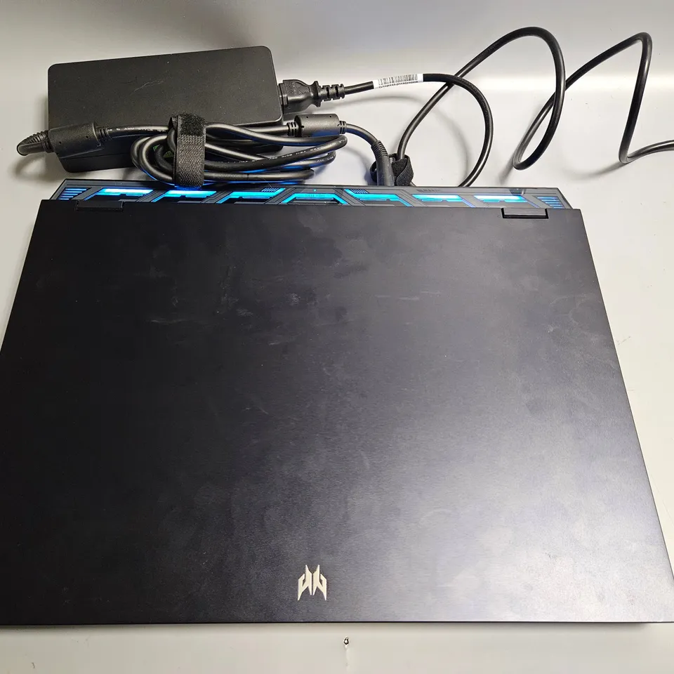 ACER PREDATOR HELIOS 18 GAMING LAPTOP - INTEL CORE I9-13900HX PROCESSOR, 32GB RAM, 2X 2TB NVME SSDS, NVIDIA GEFORCE RTX 4080 MOBILE GPU