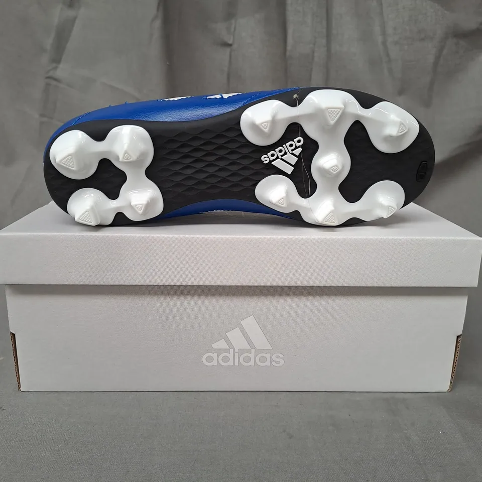 BOXED PAIR OF ADIDAS GOLETTO VIII KIDS FOOTBALL BOOTS IN BLUE/WHITE UK SIZE 2.5
