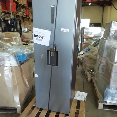 SAMSUNG RR39M7340SAEU FREESTANDING FRIDGE 375L