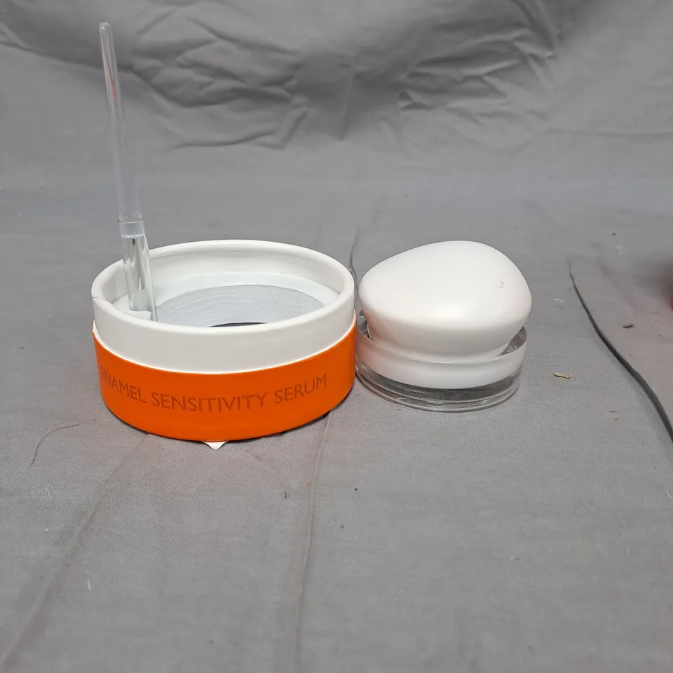 ENAMEL SENSITIVITY SERUM – COSMETIC JAR WITH SPATULA
